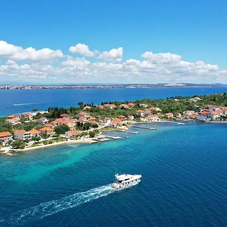 Antisin Villa *