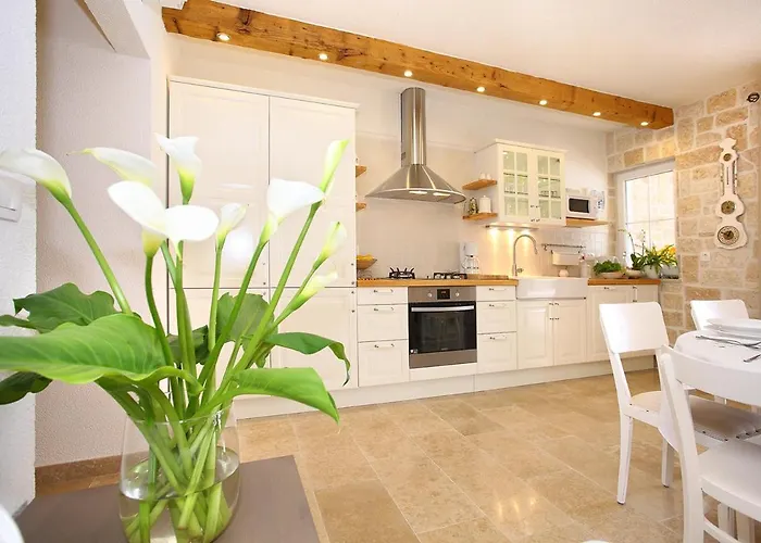 Вилла Antisin *