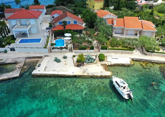 Вилла Antisin Преко