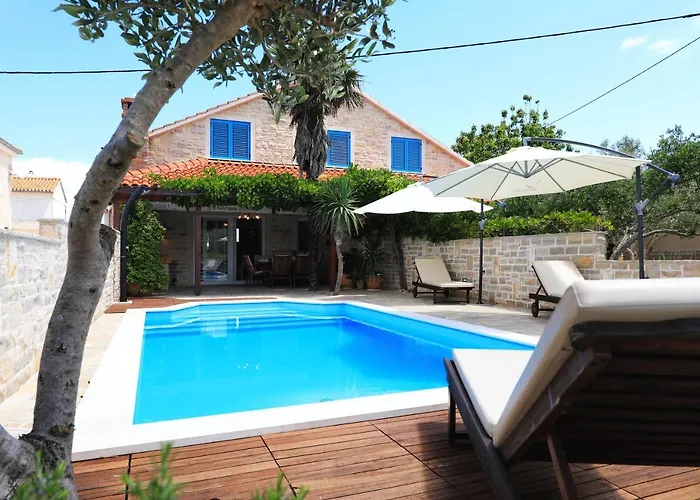 Вилла Antisin *